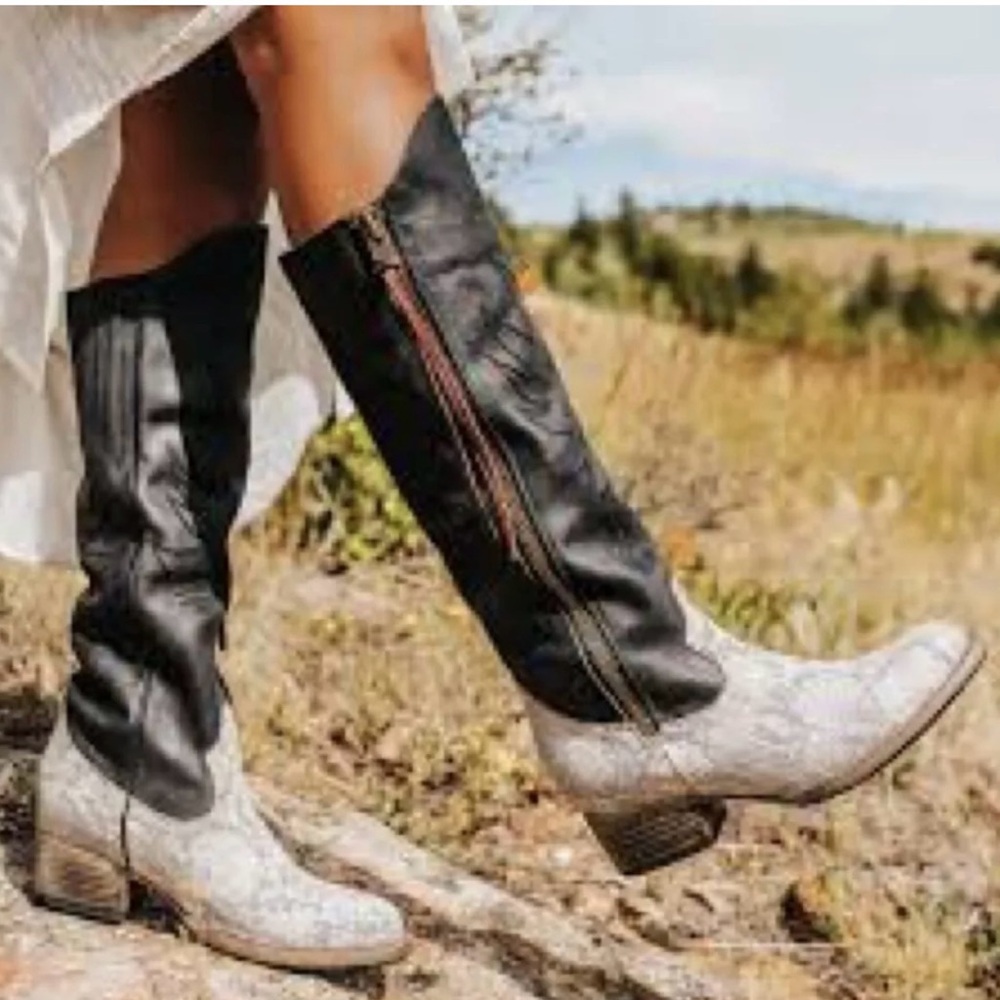 Freebird By Steven Black and white Whisper Women's Knee-High Boots